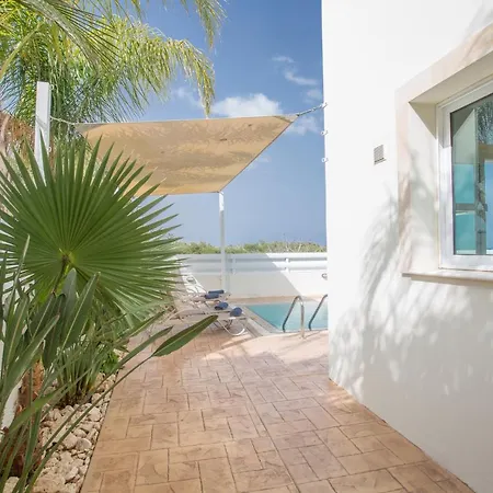 Elli Villa Protaras
